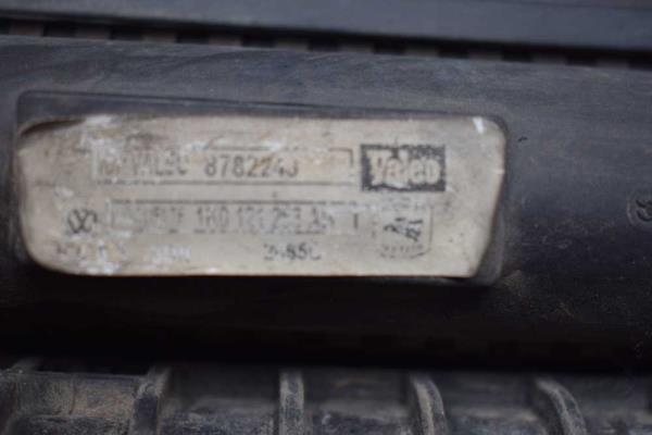 RADIATEUR VW GOLF 5 / JETTA  1.9TDI - Vue 4